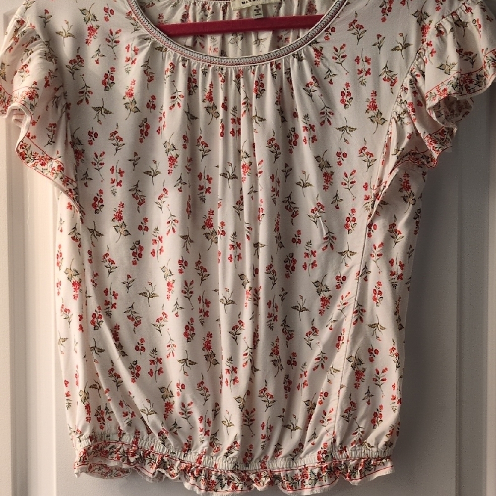 Max Studio Cream Floral Blouse with Ruffle Sleeves